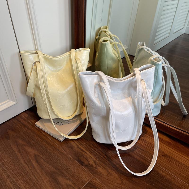 Casual Solid Color Trendy Fashion Stone Pattern Portable Bucket Bag Large Capacity New Summer Shoulder Commuter Bag