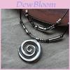 Collana con Ciondolo a Spirale Bohemien con Design Geometrico in Lega per Donne e Uomini