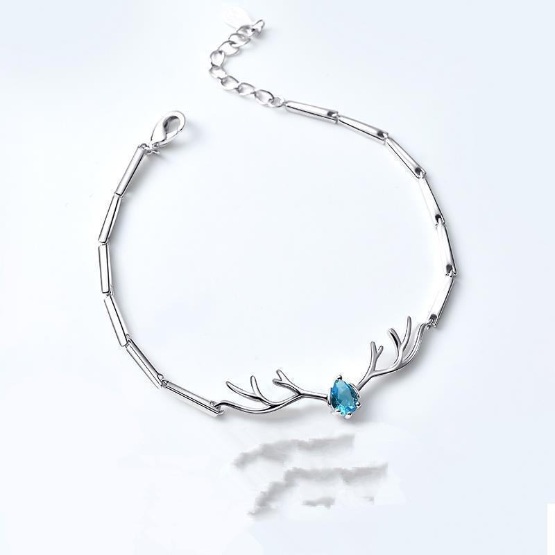 Antler Inlaid Diamond Silver Bracelet - Korean Style, Versatile Fashion for Women, Ideal Gift for Best Friends or Students at Christmas