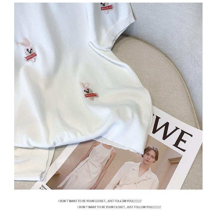 Dámský letní pletený top z ledového hedvábí - Kulatý výstřih, Volný střih, Výšivka králíčka, Krátký rukáv