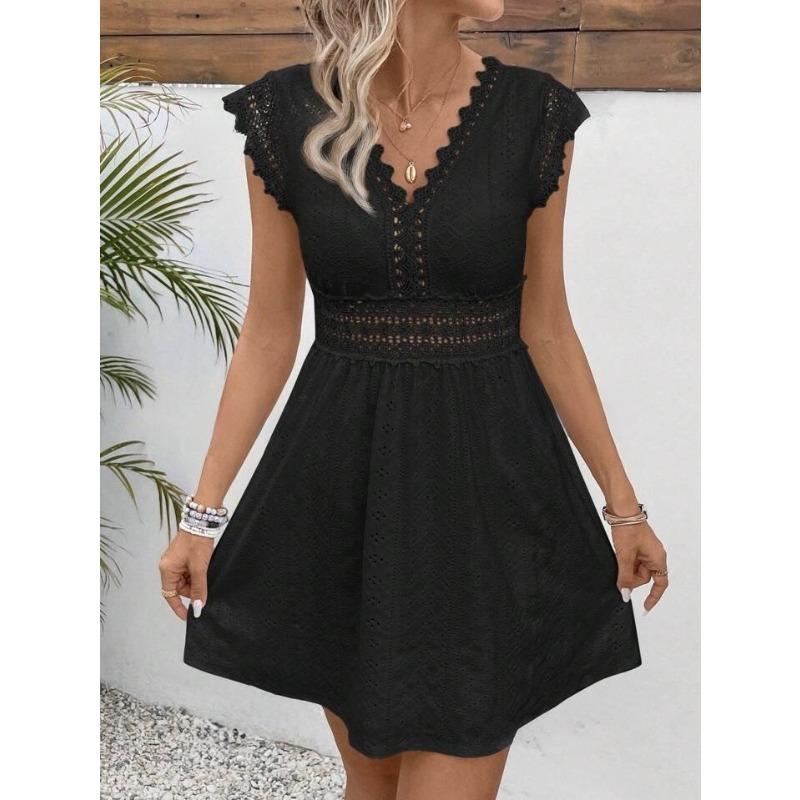 Women's Lace Splicing Sexy Waist Hollow Jacquard V-neck Dress