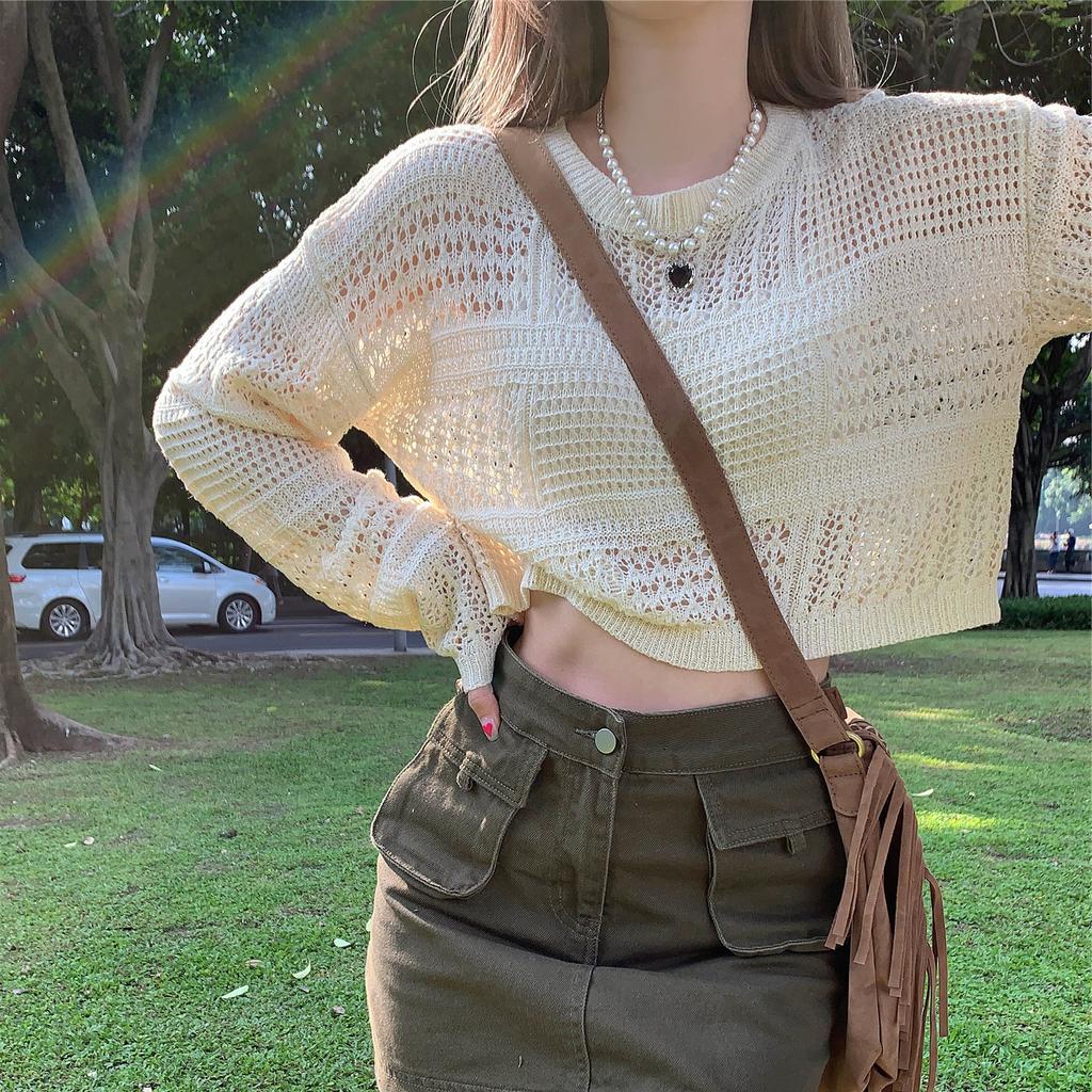 Short Hollowed Out Sun Resistant Knitted Cover for Women's Spicy Girls In Autumn Retro Loose Design Niche Long Sleeved Top