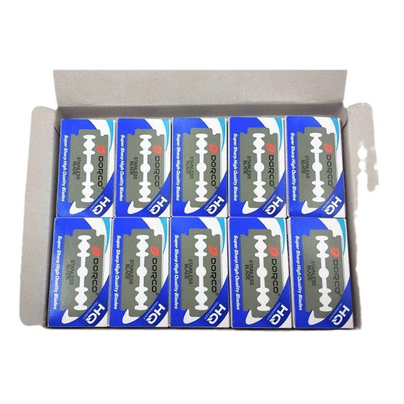 Men's 6-Piece Beard Grooming Kit: Boar Bristle Brush, Iron Alloy Comb, Razor, and Cloth Bag.