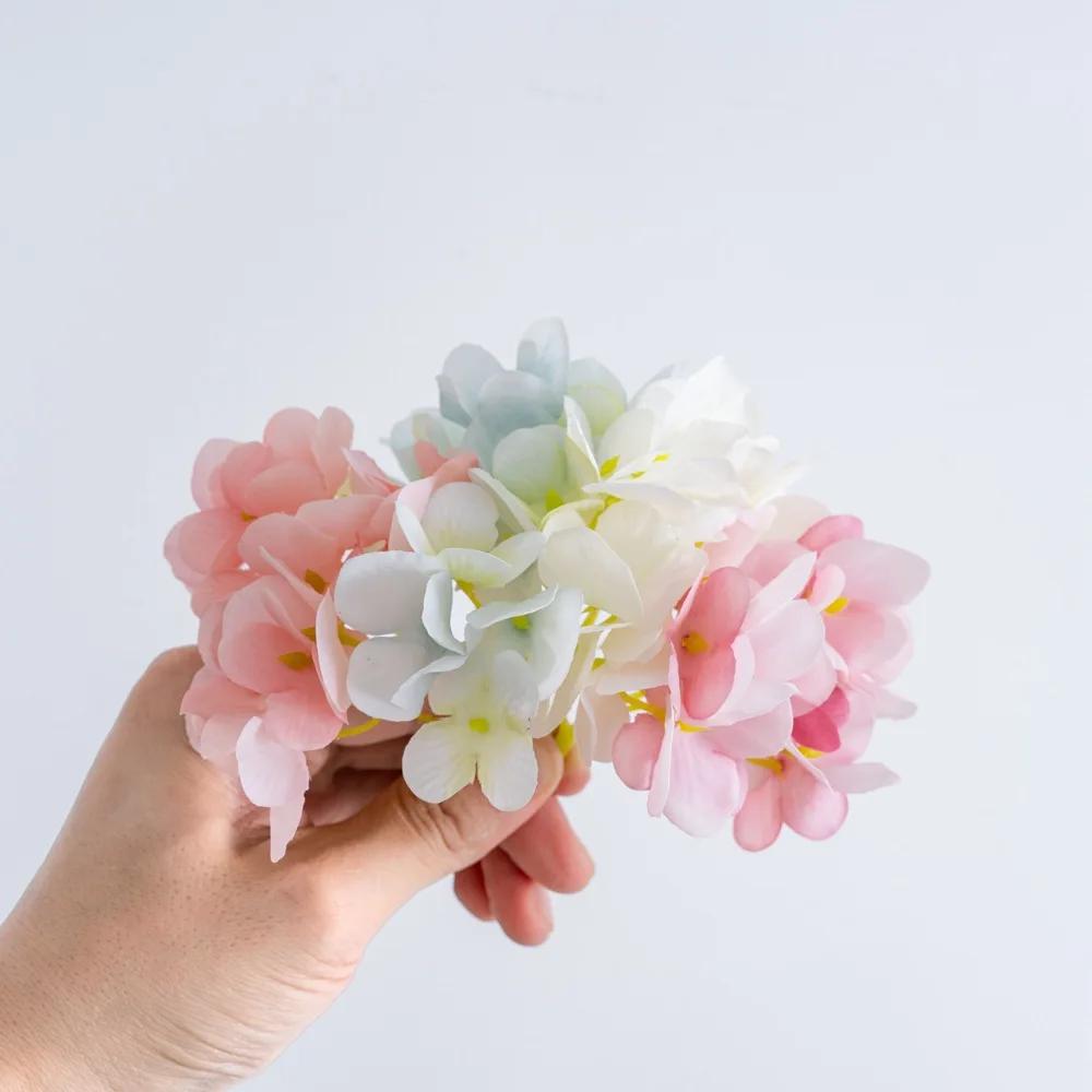 10PCS Hydrangea Head INS Style Artificial Flowers and Green Plants Wholesale Wedding Fake Flower Decoration Decoración Hogar