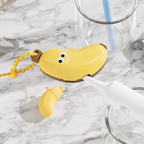 1/2Pcs Banana Toothbrush Cover with Toothpaste Dispenser Dust-Proof Compact Design Portable