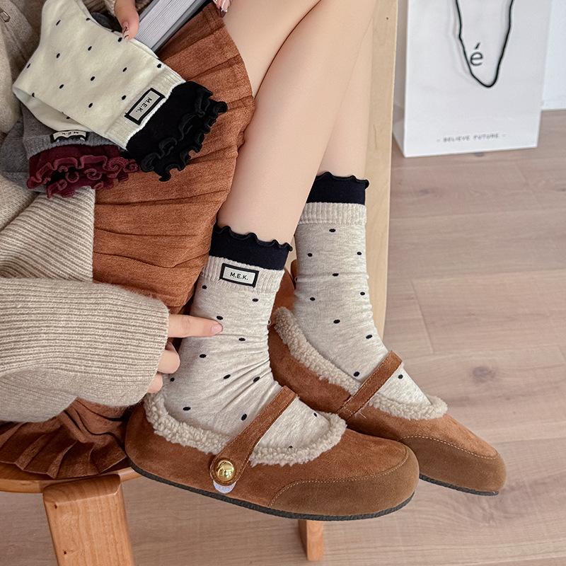 Lady Spring and Autumn Sweet Pokdot Cloth Label Matching Color False Two Wooden Ear Side Boneless Tube Pile Socks