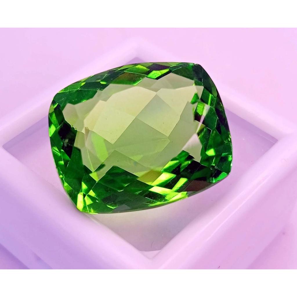 Stunning Natural Green Peridot 18-20 Ct Cushion Cut Certified Loose Gemstone