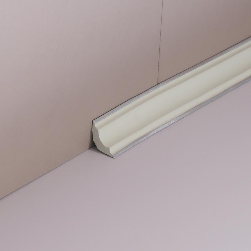 Selbstklebende Eckleiste für Wand- und Deckendekoration