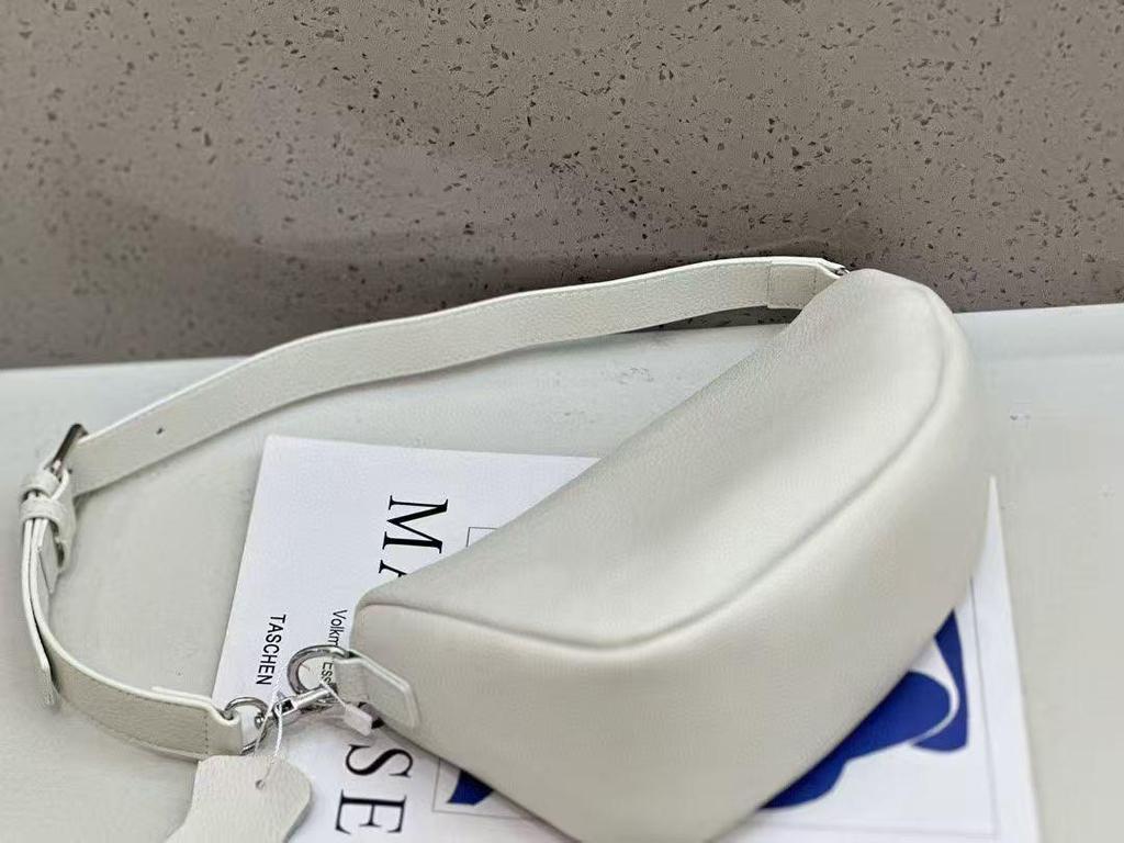 Korean Style Crescent Women's Handbag - Genuine Leather, Large Capacity, Versatile Shoulder Bag
