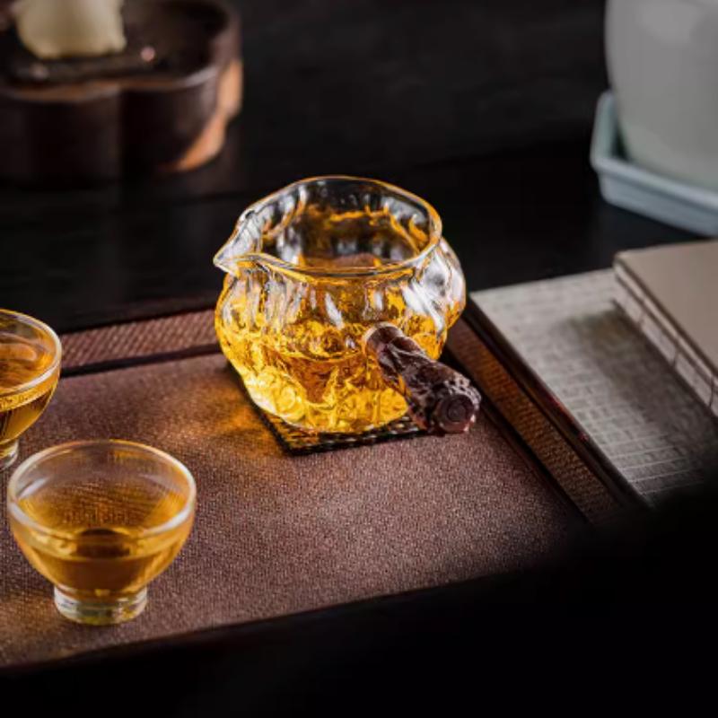 Chinese Kung Fu Tea Sea Teapot Glass Teacup Coffee Milk Pot, Wooden Handle, Glass Teapot