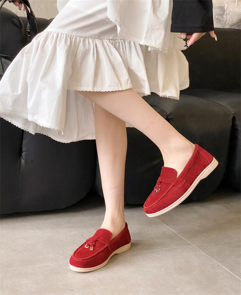 

2025 new single shoes women s European, American and foreign trade one-pedal casual round head suede flat bottom Loafu Doudou shoes 40 красный