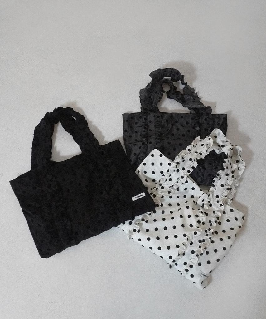 Kimimi Big Frill Dot Shoulder Bag White