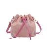 Women's bag new niche design personalized fashion trend bucket bag niche beautiful simple messenger bag