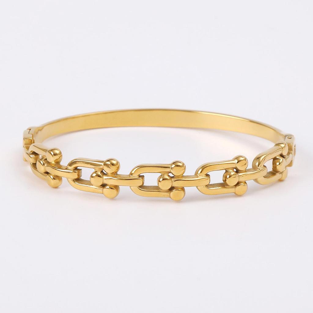 Luxury Stainless Steel Horseshoe Buckle Bracelet: Lightweight, Non-fading, Retro, High-end Feel