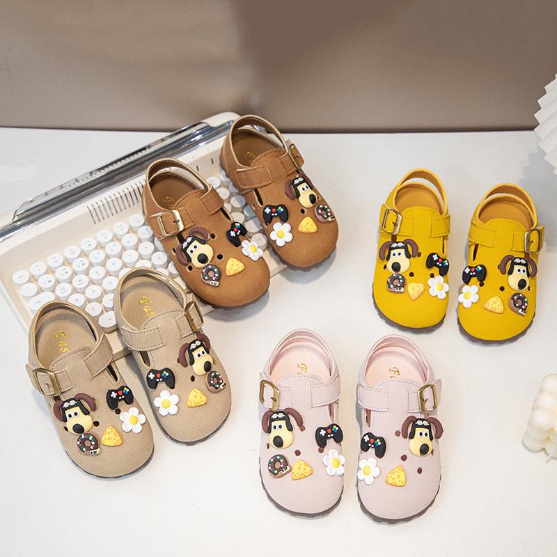 Children's 2025 Spring/Summer Crocs: Soft-Soled Sandals for Boys and Girls, Baby and Toddler Walking Shoes.