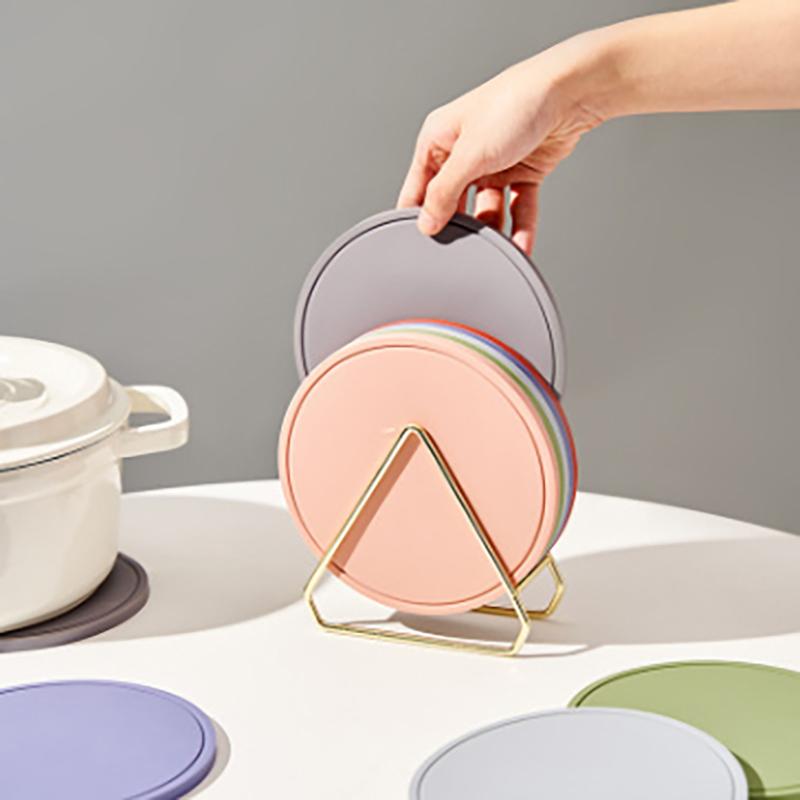 Triangle Coaster Holder Stand Rack Dish Drink Coaster Plate Support Kitchen Metal Iron Storage Display Holder