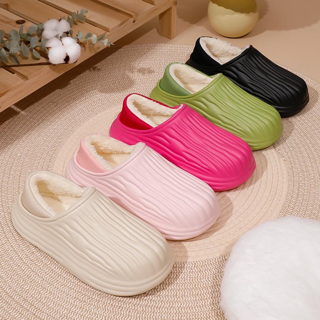 Unisex Winter Indoor Non Slip Slippers - Warm and Comfortable, Thick Soled Plush Slippers, Soft and Durable, Suitable for Use In Living Rooms