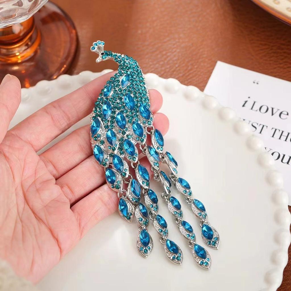 Butterfly Brož Dámská špičková nika Špičkový špendlík Temperament Pevný oděv Oblek Perlové šperky