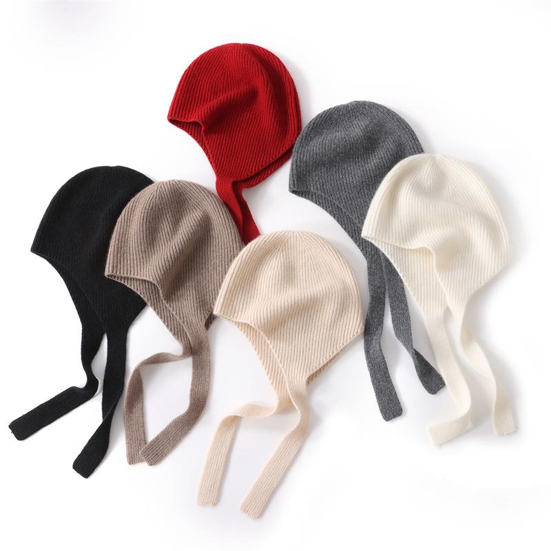Autumn and winter cashmere hat small scarf integrated hat women's knitted hat solid color warm ear protection Lei Feng hat cover cold hat cross