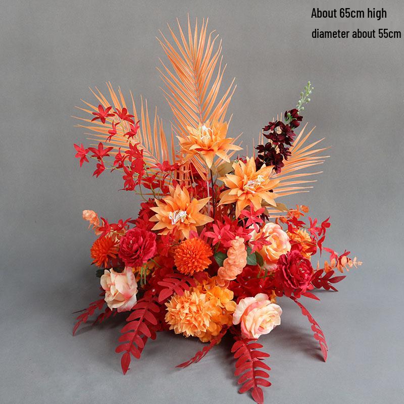 Herbstliche orange Seidenblumentöpfe für die Dekoration des Hochzeitsgangs