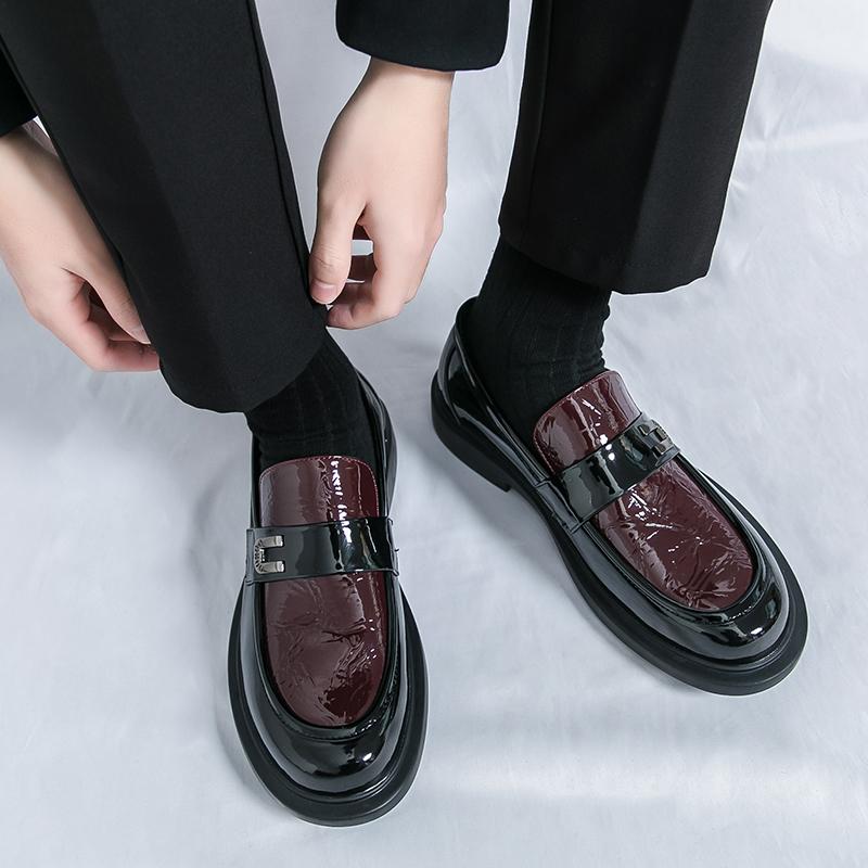 Mode Mode Hommes Chaussures Business Décontractées Mocassins en Cuir Fait Main Chaussures Confortables Cuir Artificiel de Qualité Chaussures de Conduite Taille 38-46