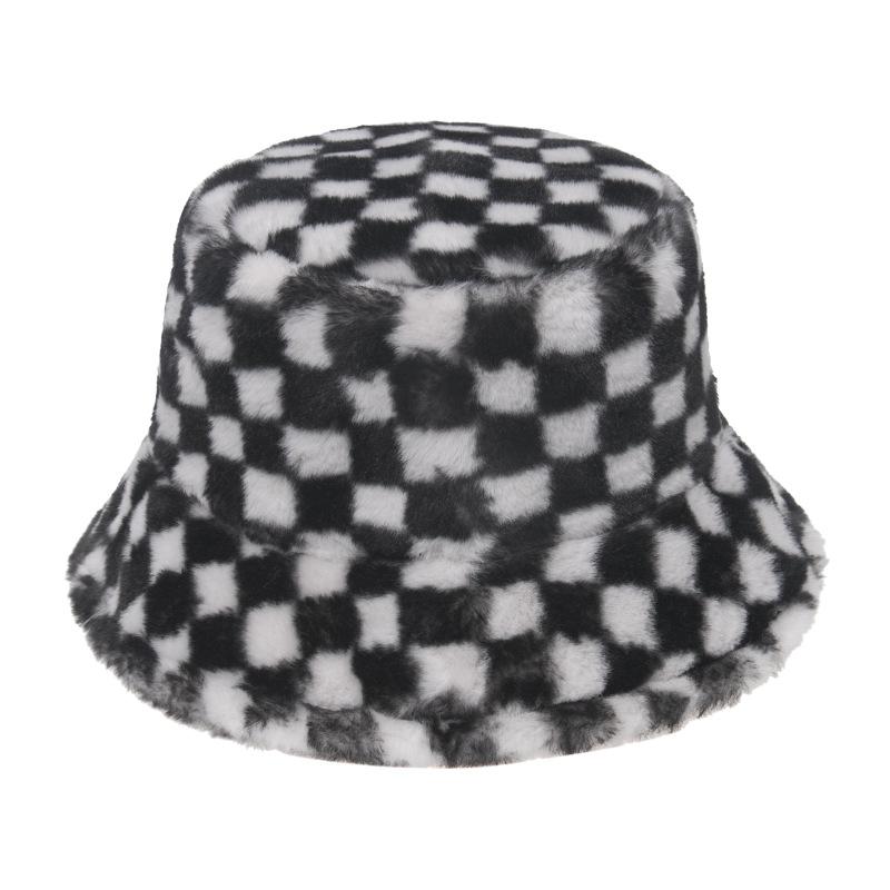 Ladies autumn and winter foreign trade new winter black and white plaid basin hat outdoor shading warm hat fashion bucket hat trend
