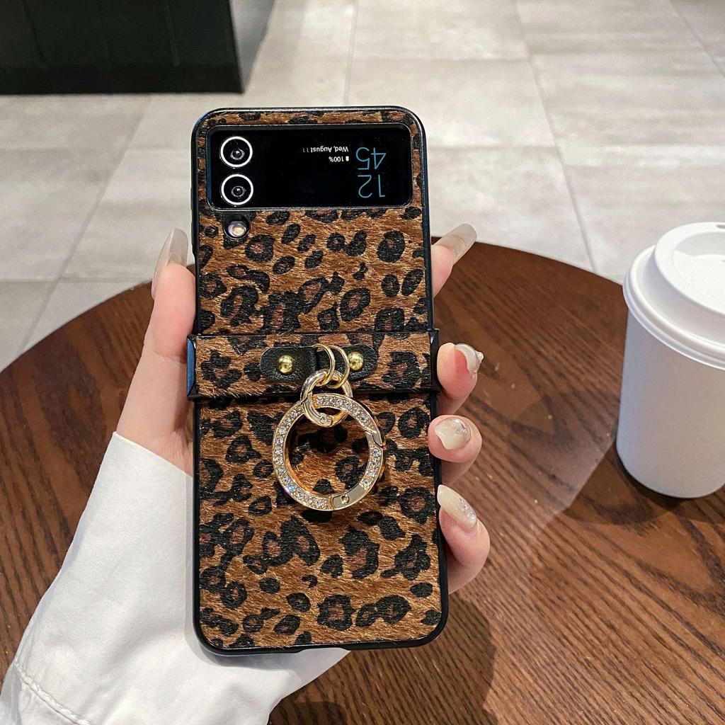 Samsung Z Flip7 Vollschutz Leopardenmuster Handyhülle mit Ringhalter