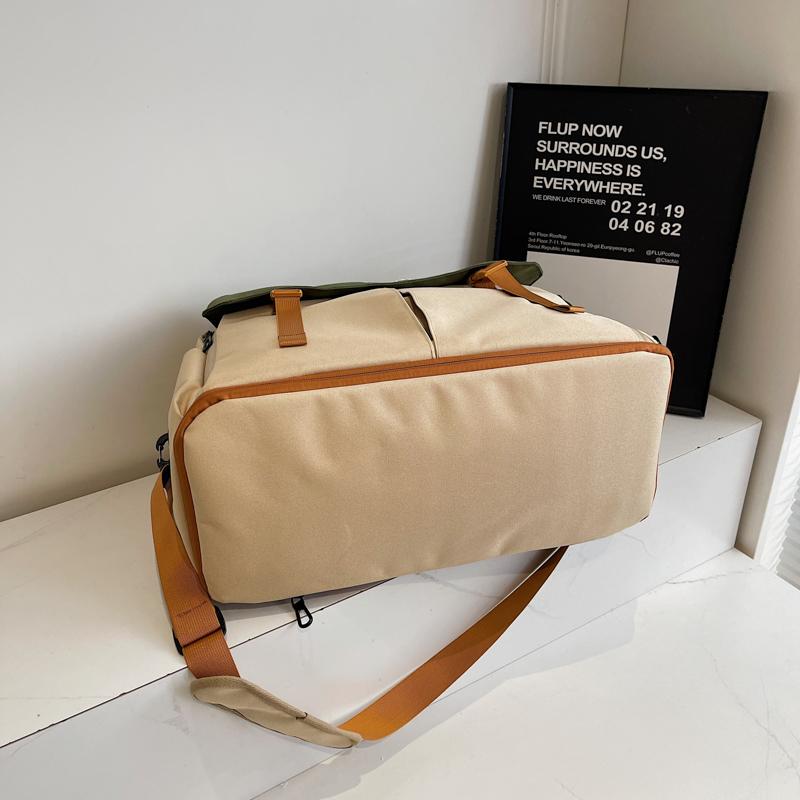 Large Capacity Travel Duffel Bag with Multiple Pockets Foldable Design Casual Weekend Carry On Bag