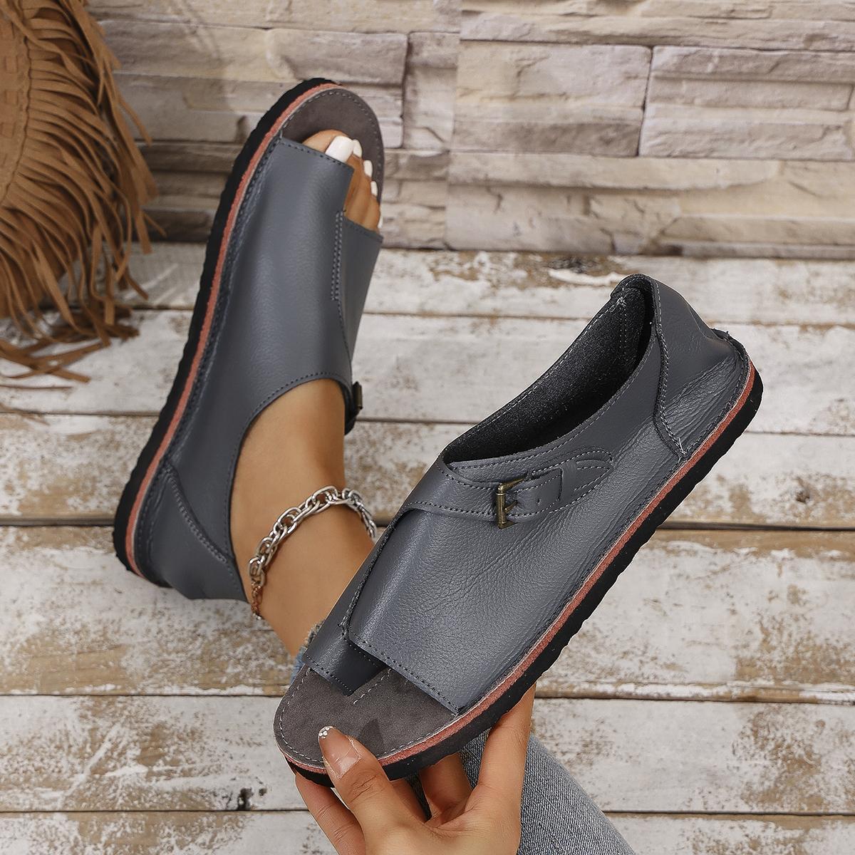 

Fashion Women Sandals 2025 New Slip on Flat Retro Open Toe Designer Women Shoes Lightweight Outdoor Casual Dress Beach Sandals Big Size 35