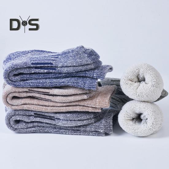 1 Pair Unisex Winter Socks High-tube Wool Socks for Hiking Sports Machine Washable Keep Warm Anti-slip Daily Stockings