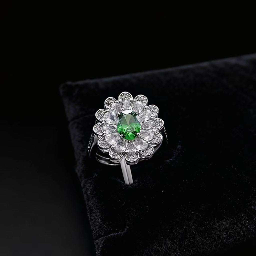 Fashion Jewelry Blossom Rich Ruby Emerald Ring Heavy Industry Luxury Full Of Diamonds Flower Ring