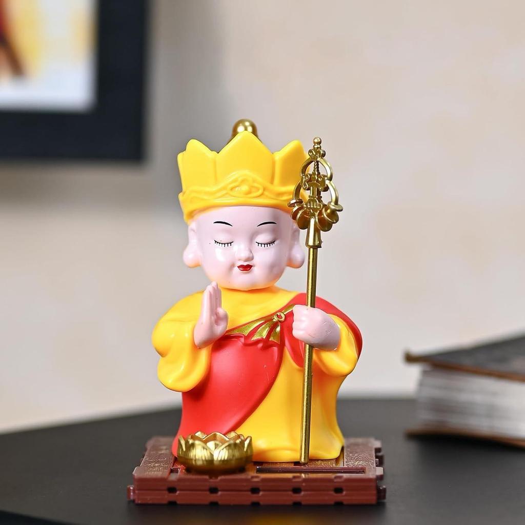 Monk Figurine for Car Dashboard, Home & Office – Buddha Statue with Moving Head - Feng Shui Ornament for Peace, Positivity & Good Luck Gift