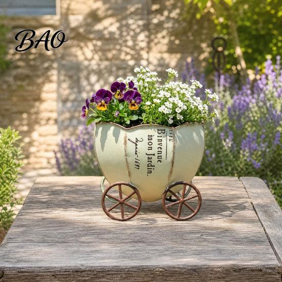 Office Desk Planter Retro Pumpkin Cart Planter, Decorative Metal Flowerpot with Drainage Hole, Stylish Unique Flower Pot Plant for Indoor Outdoor Home