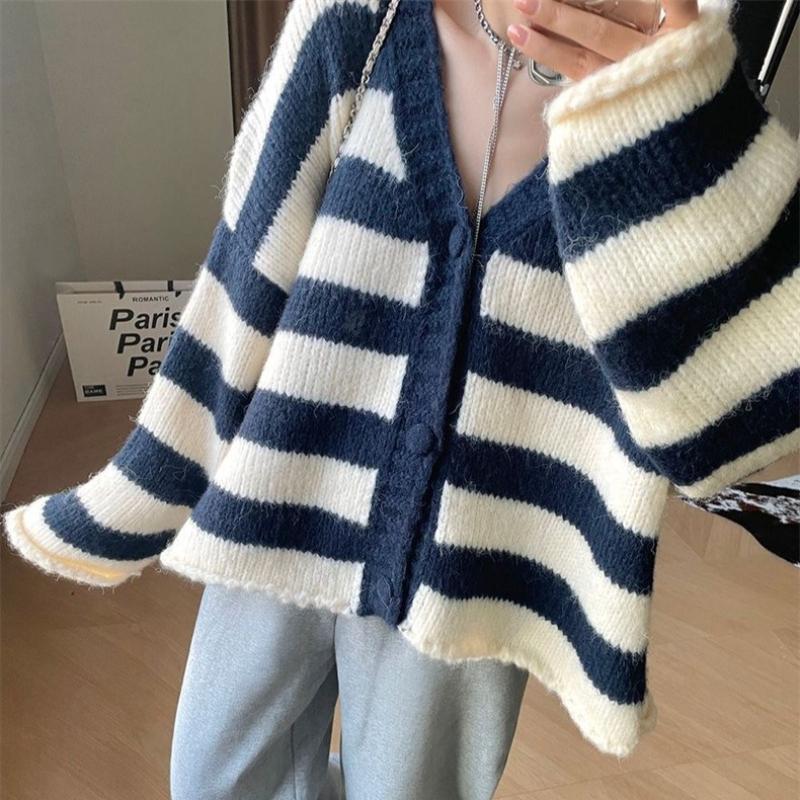 

Spring & Autumn Preppy Style Sweet Striped V-Neck Cardigan Knit Sweater: Korean-Style Loose Slim-Fit Top Coat for Female Students One Size