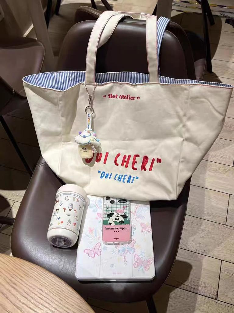 Niche design alphabet canvas bag women's 2025 new retro versatile large-capacity shoulder tote bag
