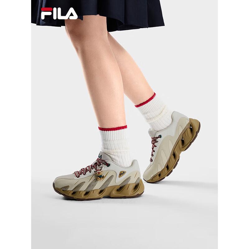 FILA VETTA Christmas Edition Women s Casual Sport Shoes US 7.5