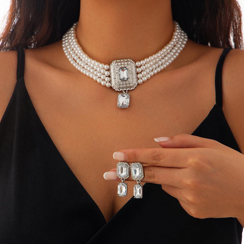 DIEZI ElegantFashion  Imitation Pearl Crystal Rhinestone Choker Necklace Stud Earrings Vintage Jewelry Sets Party Gift Jewelry