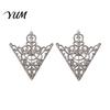 Decorative Brooch Pin 1 Pair Vintage Shirt Collar Clip, Hollow-Out Decoration Alloy Outfit Accessory Triangle for Men Women Suit Clip