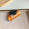 1Pc Elegant Vintage French Hair Clip Two-Tone with Wood Grain & Marbled Design Perfect for Casual Daily Dressing Cute Hair Clips