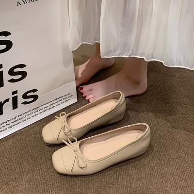 Frans temperament vierkante neus strik ondiepe mond enkele schoenen dames 2025 zomer nieuwe modellen met rokken platte schoenen zachtzool damesschoenen