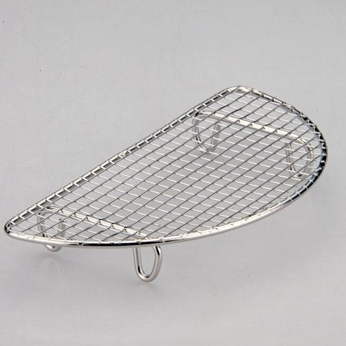 M.T. Torimatsu 18-8 Small Mesh Half-Moon Shaped Tonkatsu Grill, Foot Tall, 2025801