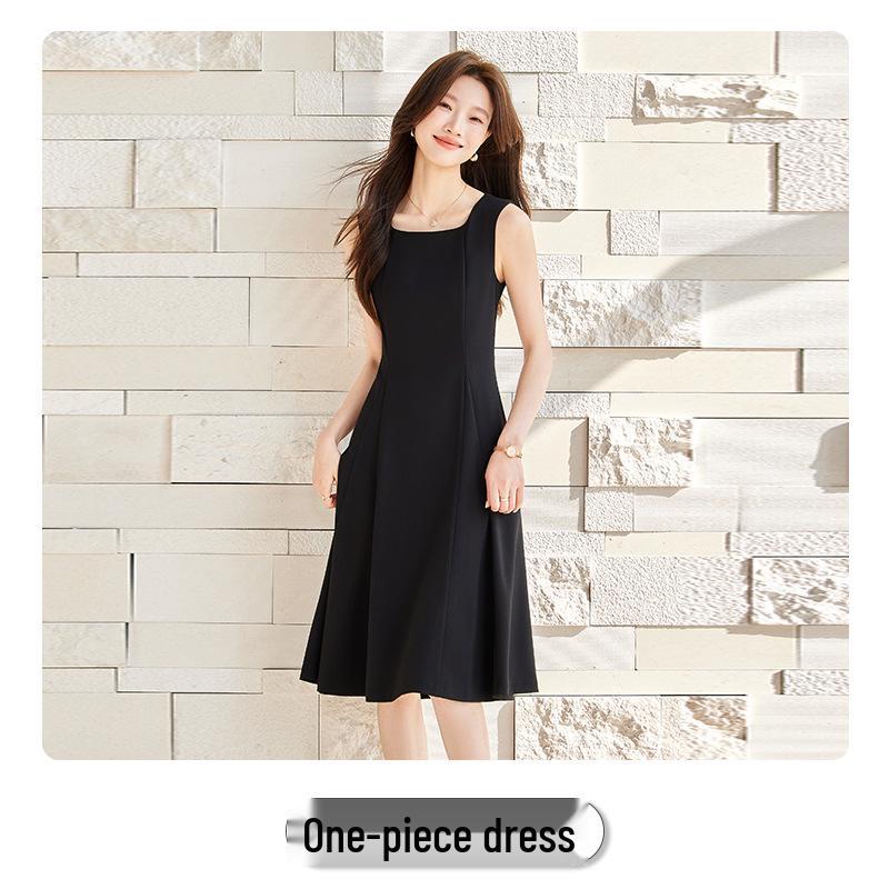 Elegant Sleeveless Fit-and-Flare Dress for Women - 2026 Spring/Summer Collection M