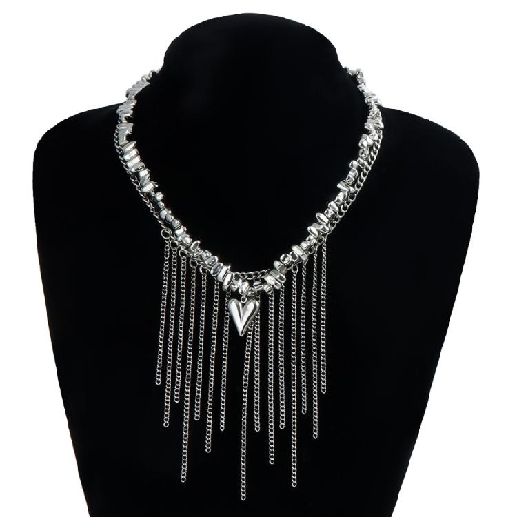 Elegant Charm Heart Pendant Necklace with Elegant Teardrop Tassels Designs Alloy Materials for Various Occasions
