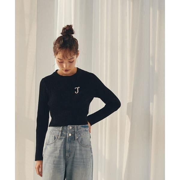 Jill by Jill Stuart Women's Ecru Compact Mohair Knit Sweater with Brooch