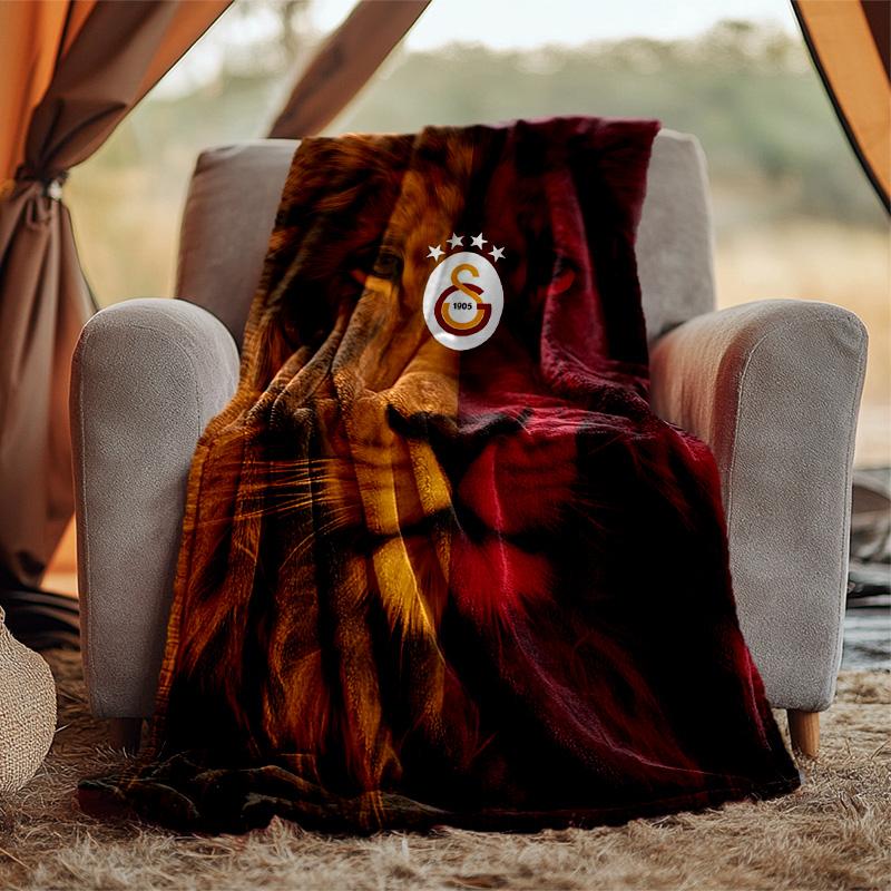 Galatasaray Flannel Blanket Soft Warm All-Season Throw, Design for Camping, Car Travel, Hiking Sofa, Bed, Office Perfect Gift for Parties