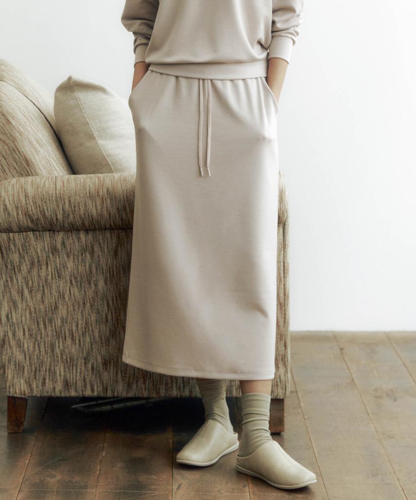 FRONT2LINE New Softy Long Skirt