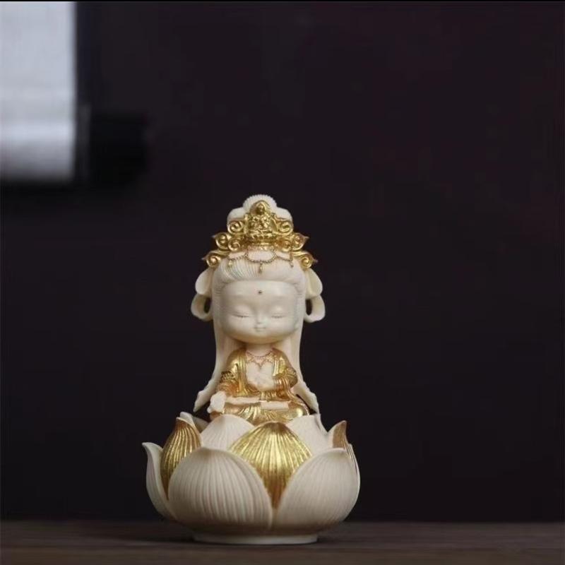 Heat-resistant Q Version Lotus Tathagata Carved Statue Cute Car Dashboard Ornament for Home Desktop Decor Gift
