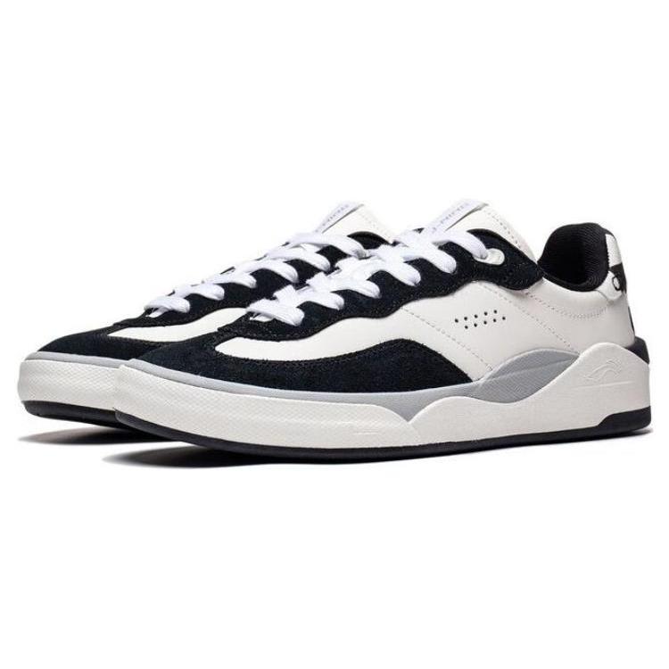Li Ning Comfortable Abrasion Resistant Breathable Low top Skateboard Shoes Men's White Black AEPSA49-3