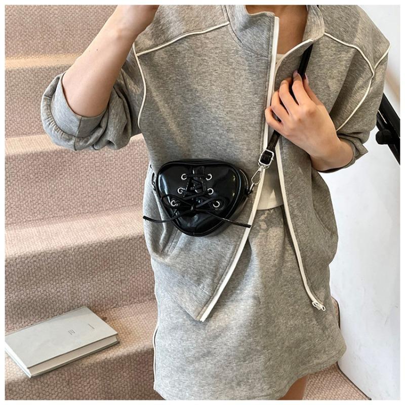 Niche Design Mini Love Messenger Bag Women's Spring and Summer Lady Ballet Style Versatile Shoulder Bag Tide