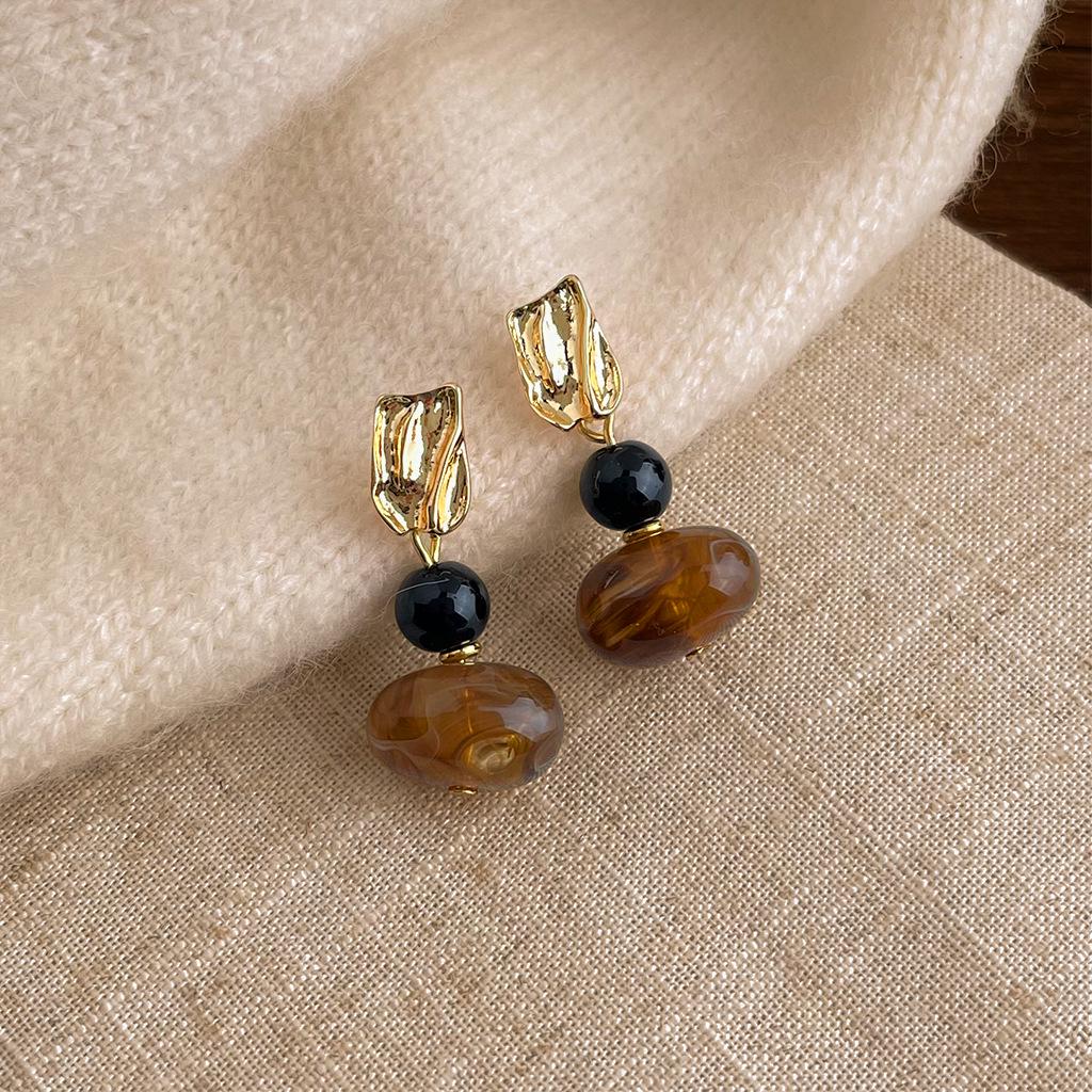 Autumn/Winter Gradient Geometric Tassel Earrings - Retro Artistic Style for Women